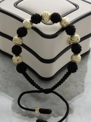 Manilla en balin diamantado x 8mm y neopreno 8mm, tejido macrame