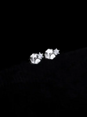 A Topo Crystal Crown 4 mm